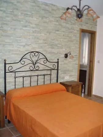 Apartamentos Y Habitaciones Rurales 
